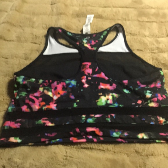 Fabletics workout top and leggings - Picture 3 of 4